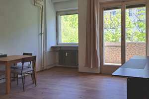 EASY LIVING in Mitte, bezugsfrei, Lift und Balkon - nur wenige Schritte zum Bahnhof Gesundbrunnen – Jülicher Straße 11, 13357 Gesundbrunnen, Berlin – Vorschaubild 2
