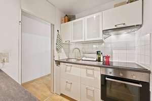 Zentral, ruhig und mit Balkon: Apartment im Glockenbachviertel – Die vollständige Adresse der Immobilie erhältst du vom Anbieter., 80469 Glockenbach, München – Vorschaubild 2