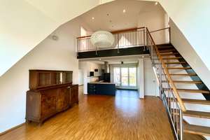 Wohnen mit besonderem Charme-exklusive 5-Zimmer-Maisonette in Top-Lage


