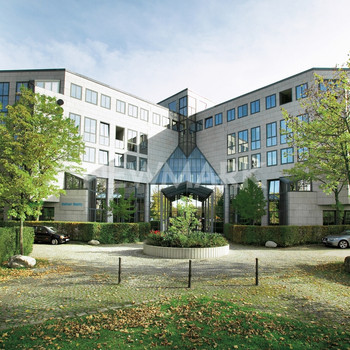 Modernes Büroensemble 