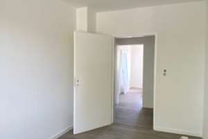 Helle  & renovierte 3 Raum Wohnung mit Balkon – Emmericher Straße 149, 47138 Obermeiderich, Duisburg – Vorschaubild 6