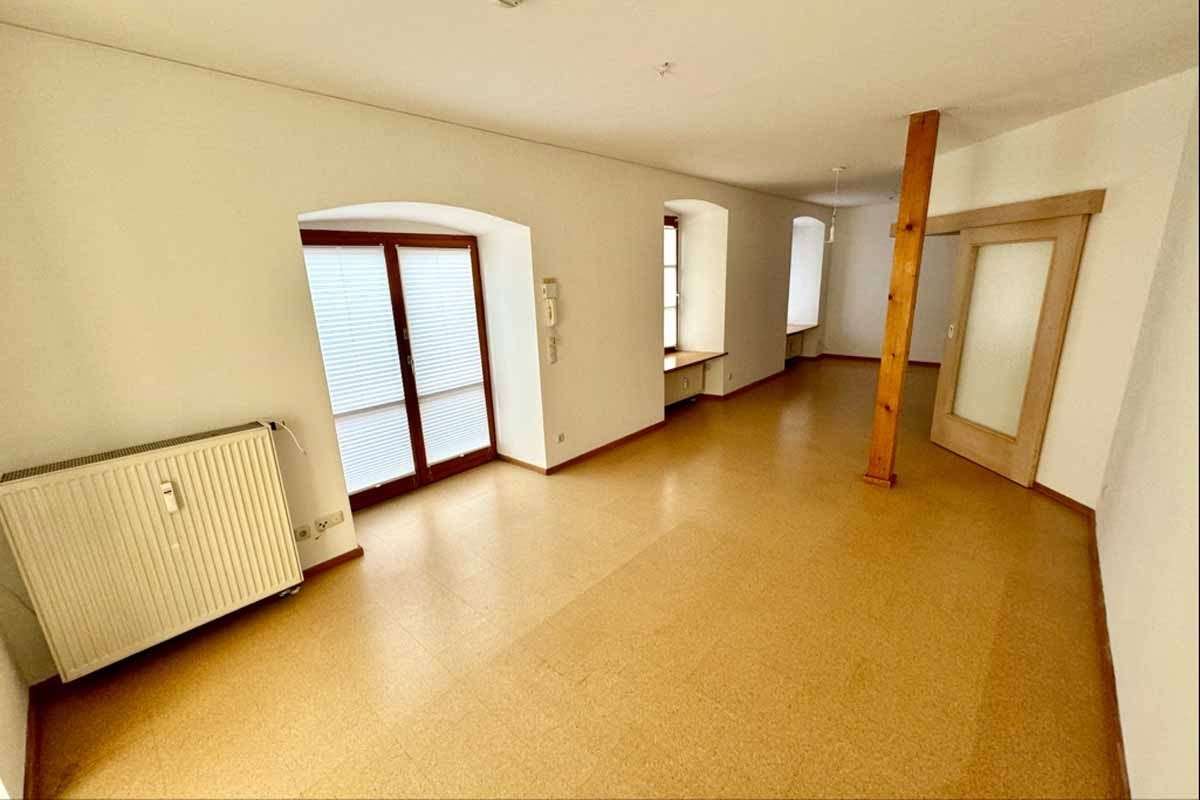 Immobilie in Tittmoning - Historische Hülle - moderner Kern! - Bild 2