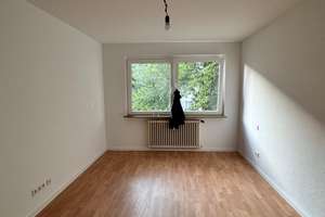 Schöne 2-Zimmer Wohnung mit Balkon! Erstbezug nach umfangreicher Sanierung! – Unterdorfstraße 8, 45143 Altendorf, Essen – Vorschaubild 3