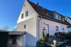 GEMÜTLICHES EIGENHEIM MIT ZUSÄTZLICHER NUTZFLÄCHE UND VIELSEITIGEN RÄUMEN !!! – Die vollständige Adresse der Immobilie erhältst du vom Anbieter., 58638 Iserlohn-Mitte, Iserlohn – Vorschaubild 1