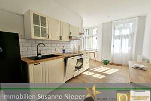 Charmante Altbauwohnung mit Terrasse und Balkon im Herzen von Solingen Wald