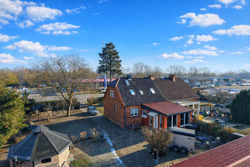 Immobilie in Neuruppin - Charmante Doppelhaushälfte mit großem Grundstück in der Fontanestadt Neuruppin – KAPITALANLAGE - Bild 2