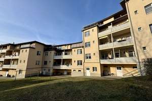 vermietete 3-Raumwohnung Hochparterre mit Balkon in Chemnitz Hilbersdorf kaufen – Die vollständige Adresse der Immobilie erhältst du vom Anbieter., 9131 Ebersdorf, Chemnitz – Vorschaubild 10