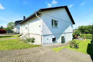 Gepflegtes Freistehendes  Einfamilienhaus mit Anliegerwohnung, Gartenidylle, Terrasse und Garage – Die vollständige Adresse der Immobilie erhältst du vom Anbieter., 42655 Burg/Höhscheid, Solingen – Vorschaubild 20