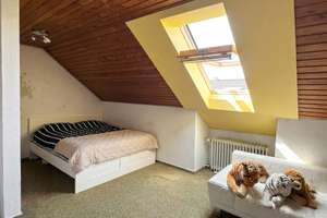 Familienhaus mit großem Garten in ruhiger Lage von Ingolstadt-Haunwöhr | 4 Schlafzimmer | Garage – Scheinerstr. 104, 85051 Münchener Straße, Ingolstadt – Vorschaubild 17