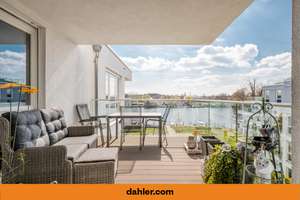 Panorama Spree: Design-Wohnung in exklusiver Wasserlage – Die vollständige Adresse der Immobilie erhältst du vom Anbieter., 12459 Oberschöneweide, Berlin – Vorschaubild 1