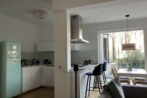 Attraktive, teilmöblierte 2-Zimmer-EG-Wohnung mit hochwertiger EBK, Terrasse und Blick ins Grüne – Subbelrather Straße 436, 50825 Ehrenfeld (Ortsteil), Köln – Vorschaubild 3