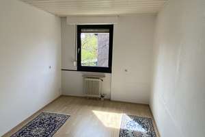 Bezugsfrei! Familienfreundlich!
6 Zimmer! 
Schönes Reihenmittelhaus in ruhiger Wohnlage Buschdorf  – Die vollständige Adresse der Immobilie erhältst du vom Anbieter., 53117 Buschdorf, Bonn – Vorschaubild 15