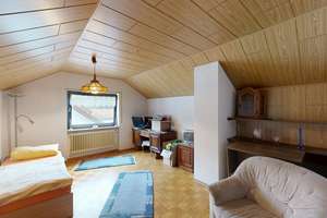 Gepflegtes Wohnhaus mit Einliegerwohnung auf großem Grundstück in ruhiger Lage von Zweibrücken – Die vollständige Adresse der Immobilie erhältst du vom Anbieter., 66482 Bubenhausen, Zweibrücken – Vorschaubild 9