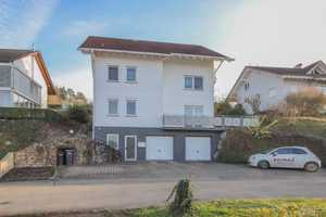 Bezugsfreies Einfamilienhaus mit Einliegerwohnung in Dangstetten – Waldshut (Kreis) – Vorschaubild 4