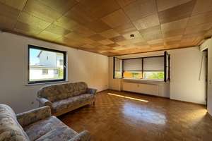 Gepflegtes Zweifamilienhaus in ruhiger Siedlungslage in Altdorf! – Die vollständige Adresse der Immobilie erhältst du vom Anbieter., 84032 Altdorf – Vorschaubild 6