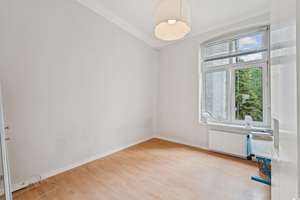 Stilvoller Altbaucharme im Lorettoviertel – Die vollständige Adresse der Immobilie erhältst du vom Anbieter., 40219 Unterbilk, Düsseldorf – Vorschaubild 9