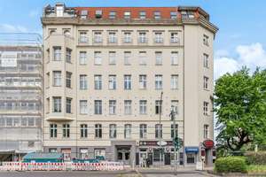 Zwei Kinderzimmmer Ausbaumöglichkeit: Geschmackvolle Altbauwohnung im Skandinavischen Design – Die vollständige Adresse der Immobilie erhältst du vom Anbieter., 10961 Kreuzberg, Berlin – Vorschaubild 2