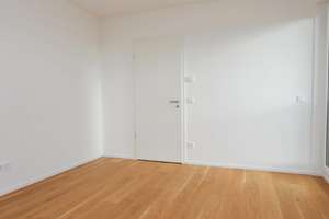 Neubau: 4 Zi Maisonette Whg mit Garten und hochwertiger Einbauküche – 81249 Lochhausen, München – Vorschaubild 10