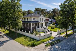 Repräsentatives Familienhaus in Falkensee – hochwertig und elegant – Die vollständige Adresse der Immobilie erhältst du vom Anbieter., 14612 Falkensee – Vorschaubild 56