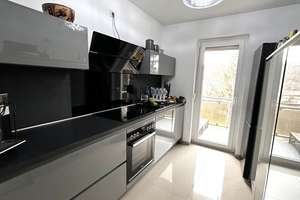 Modernisierte Eigentumswohnung mit Balkon und EBK in Wuppertal – Die vollständige Adresse der Immobilie erhältst du vom Anbieter., 42285 Barmen, Wuppertal – Vorschaubild 2