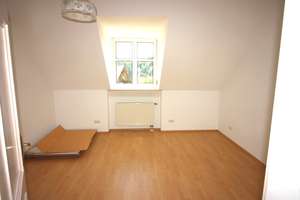 Top-gepflegtes 3-Familien-Haus in traumhafter Wohnlage von Regen – Die vollständige Adresse der Immobilie erhältst du vom Anbieter., 94209 Regen – Vorschaubild 25