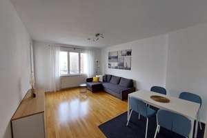 Möblierte 2-Zimmer-Wohnung mit Balkon | All-inclusive | Charlottenburg – Zillestraße 7, 10585 Charlottenburg, Berlin – Vorschaubild 2