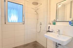 STUTTGART OST | WG-ZIMMER | EINBAUKÜCHE – Uhlbergstraße 14, 70188 Ostheim, Stuttgart – Vorschaubild 4