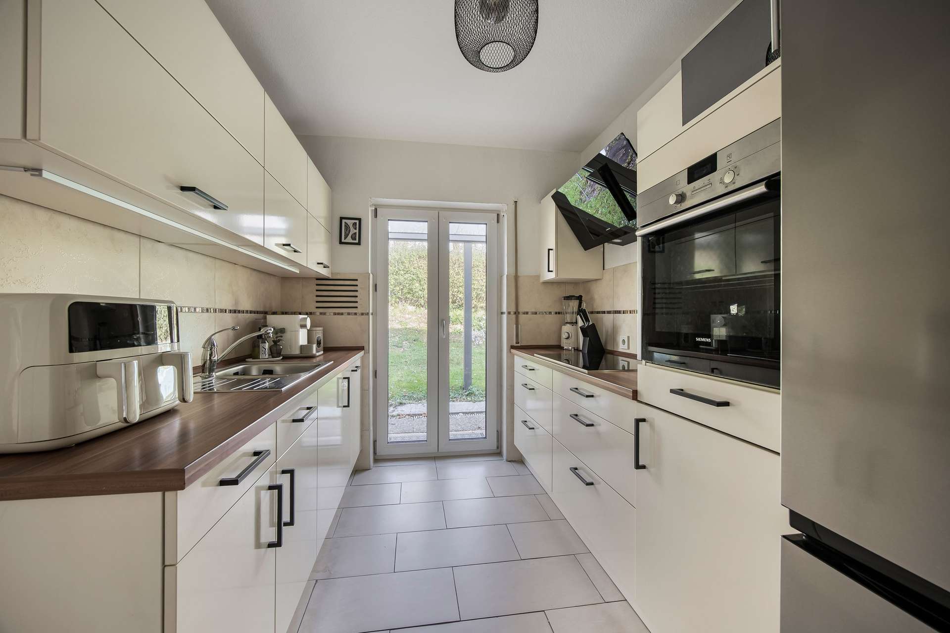 Immobilie in Veitsbronn - Modernes Dreifamilienhaus - Perfekt für Familien - Bild 1