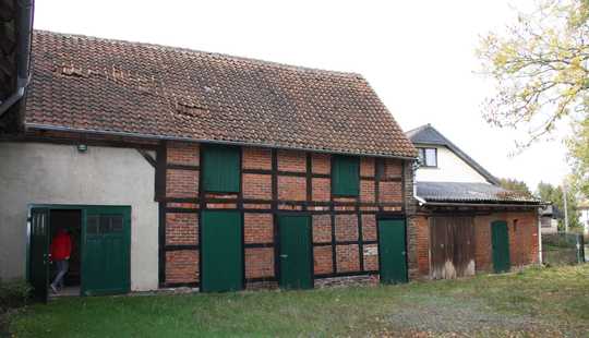Bild von + Behnsdorf - Resthof im Ortskern +