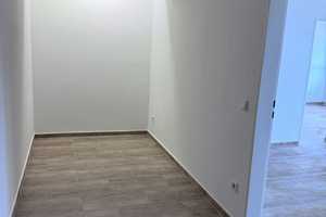Geschmackvolle 2-Raum-Wohnung mit gehobener Innenausstattung mit EBK in Krefeld – Hafelsstraße 61-65, 47807 Krefeld – Vorschaubild 2
