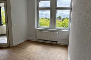 Charmante 3-Zimmer Dachgeschosswohnung in Krefeld-Kempener Feld/Baackeshof