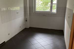 Angenehm wohnen in familienfreundlicher Wohnung in Schweinheim-Bad Godesberg – Horionstr. 38, 53177 Schweinheim, Bonn – Vorschaubild 8