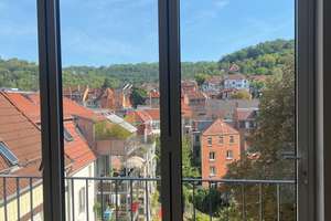 Etwas ganz Besonderes! Stuttgart: Dachgeschosswohnung im Gründerzeithaus