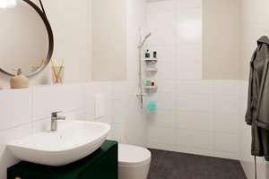 Property thumbnail 3