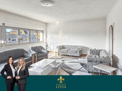 Mehrfamilienhaus mit Gewerbeeinheit