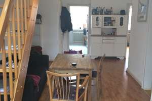 Großzügige, helle Maisonettewohnung in denkmalgeschütztem Haus