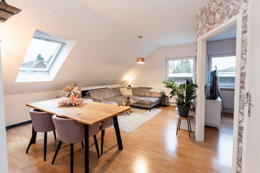 Immobilie in Mühlenbecker Land - Einfamilienhaus mit Einliegeroption – 7 Zimmer auf ca. 158 m² - Bild 1