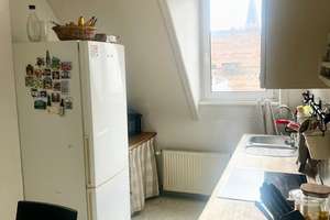 Großzügige, 3 ZKB DG- Altbauwohnung mit Einbauküche in beliebter Wohngegen, mitten in Wiesbaden – Goebenstraße 4, 65195 Westend / Bleichstraße, Wiesbaden – Vorschaubild 5