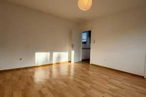 Attraktive Zwei-Zimmer-Wohnung in Duisburg-Hochfeld – Brückenstraße 11, 47053 Duisburg – Vorschaubild 1