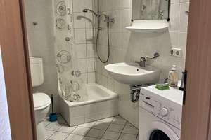 Frisch renovierte 2-Zimmer mit Dusche in beliebter Lage! TG mgl.! Teilmöbliert! – Olbernhauer Straße 16-18, 9125 Altchemnitz, Chemnitz – Vorschaubild 3