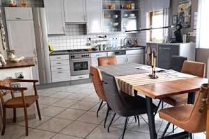 gepflegtes Ein- bis Zweifamilienhaus in Püttlingen – Die vollständige Adresse der Immobilie erhältst du vom Anbieter., 66346 Püttlingen – Vorschaubild 6