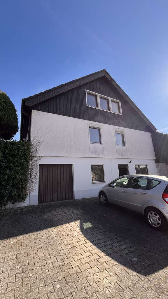 Immobilie in Weissach im Tal - Doppelhaushälfte Süd-West-Lage, Terrasse, kleiner Garten, Garage, Stellplatz, Apartment - Bild 0