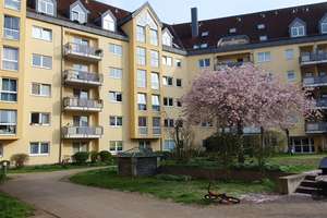 Provisionsfrei: Moderne 2-Zimmer-Wohnung mit Balkon, Design-Küche & TG-Stellplatz in Fürth-Südstadt!