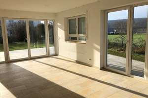 Reiheneckhaus in erster Baureihe zur Donau – Benediktusweg 14, 93049 Westenviertel, Regensburg – Vorschaubild 4