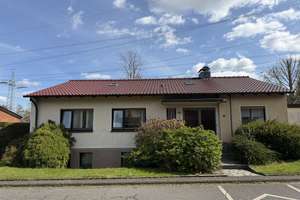 Freistehender Bungalow in Dortmund-Wambel mit 969 m² Grundstück, Einliegerpotenzial & Top-Anbindung – Hufelandstraße 8, 44143 Wambel, Dortmund – Vorschaubild 6