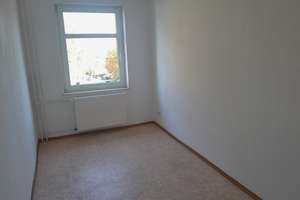 * Familienwohnung mit Reparaturbedarf :) * – R.-Kanzler-Straße 27, 6628 Bad Kösen – Vorschaubild 5
