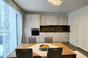 Gemütliche 4-Zimmer-Wohnung im Erdgeschoss - mit Balkon und Garten in Sulzbach-Rosenberg – Die vollständige Adresse der Immobilie erhältst du vom Anbieter., 92237 Sulzbach-Rosenberg – Vorschaubild 5