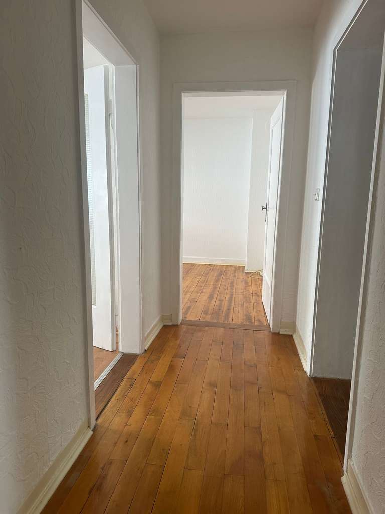 Attraktives Mehrfamilienhaus im Zentrum von Singen – Renditeobjekt mit Potenzial