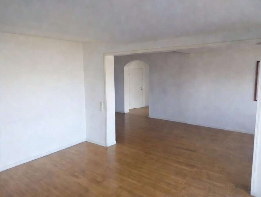 Immobilie in Wellen - Renovierte 5-Zimmer Erdgeschosswohnung mit Garten in Wellen - Bild 5