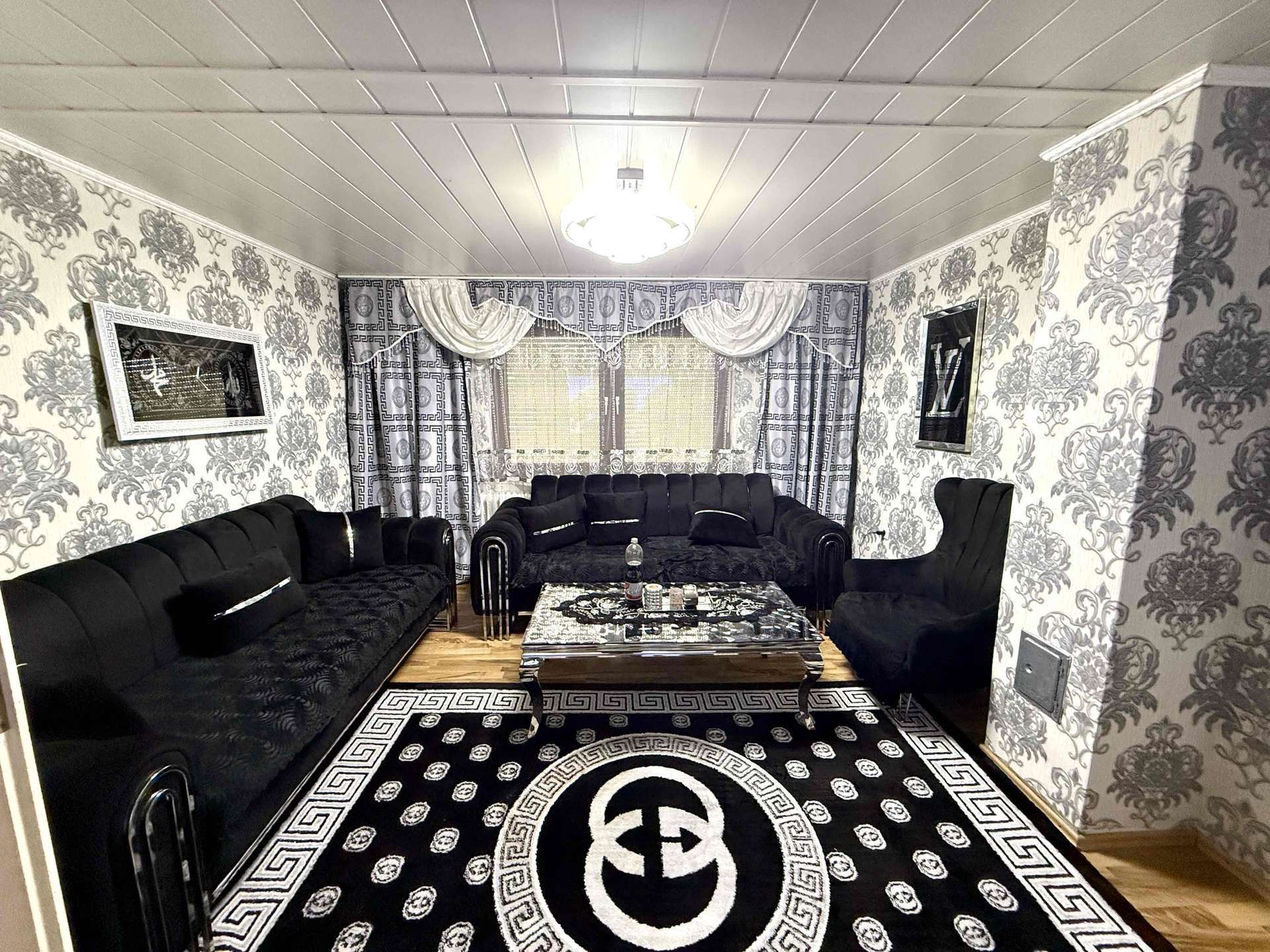 Immobilie in Südbrookmerland - Vielseitiges Wohn- und Geschäftshaus mit 3 Einheiten, kernsanierter Fleischerei & PV-Anlage - Bild 4